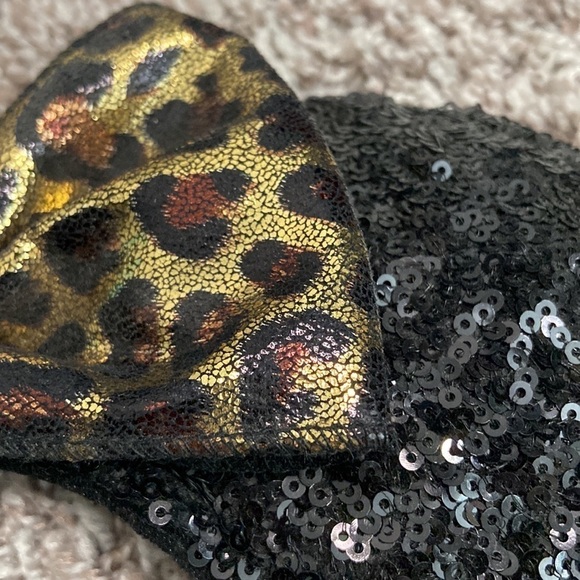 DISNEY black leopard bow Minnie ears headband main image 4